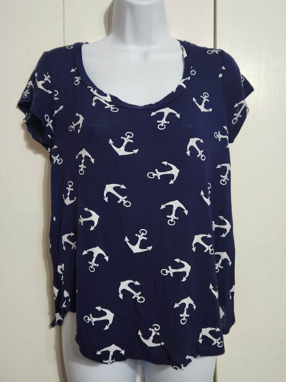 Annabelle USA Womens Medium Top Navy Blue Nautical Anchor Print Rayon Stretch